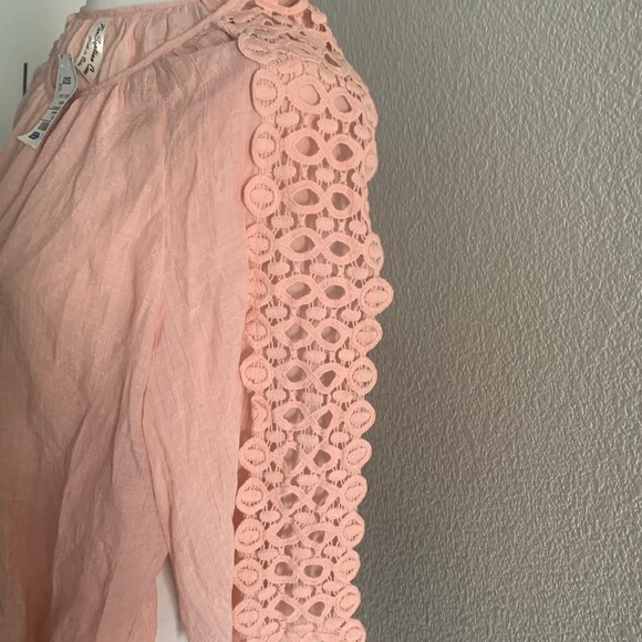 Pink Ruffled Tie Front Blouse - Picture 3 of 4